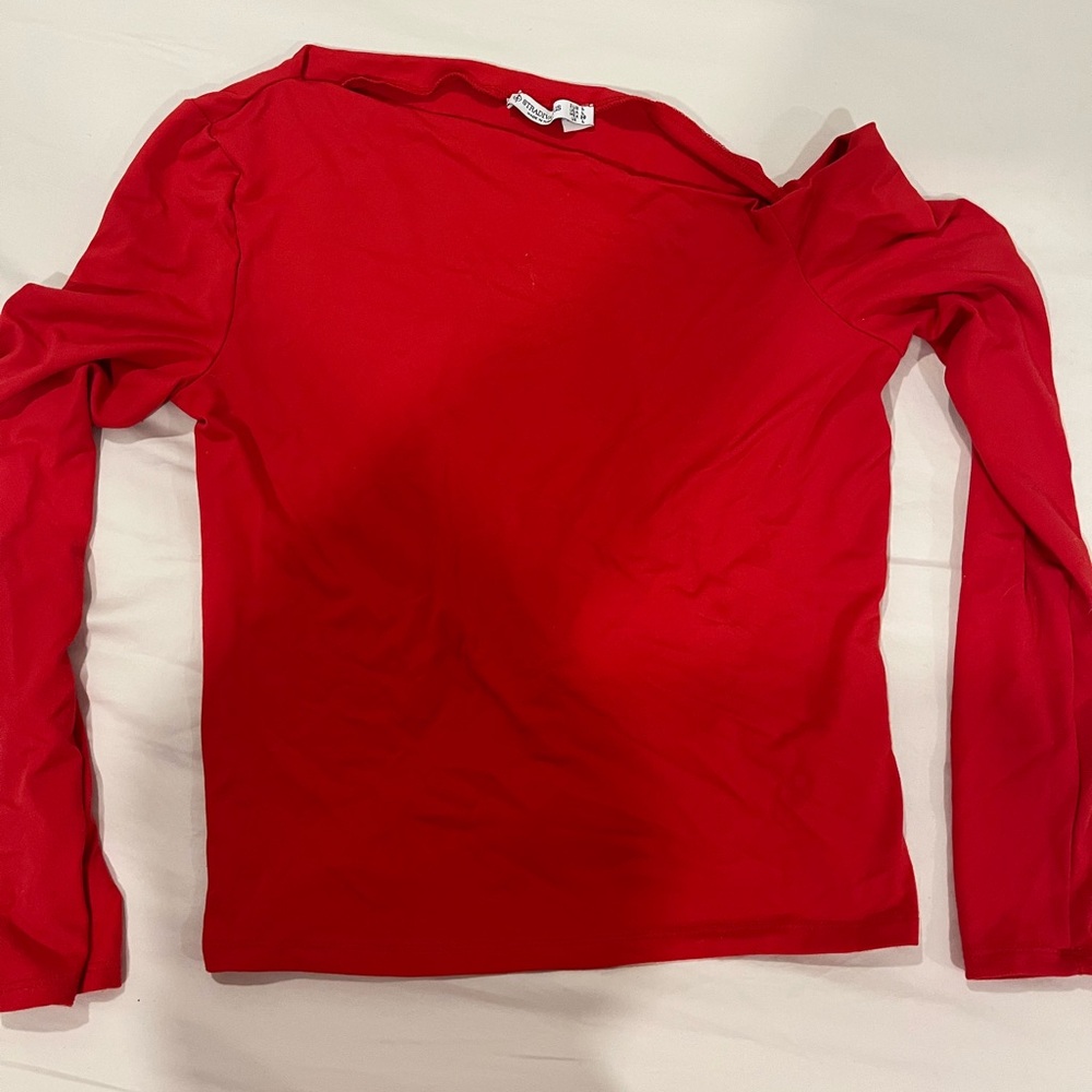 Long Sleeve Tops (red and a white)
